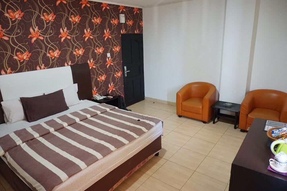 Hotel Mangga Dua Makassar Eksteriør billede